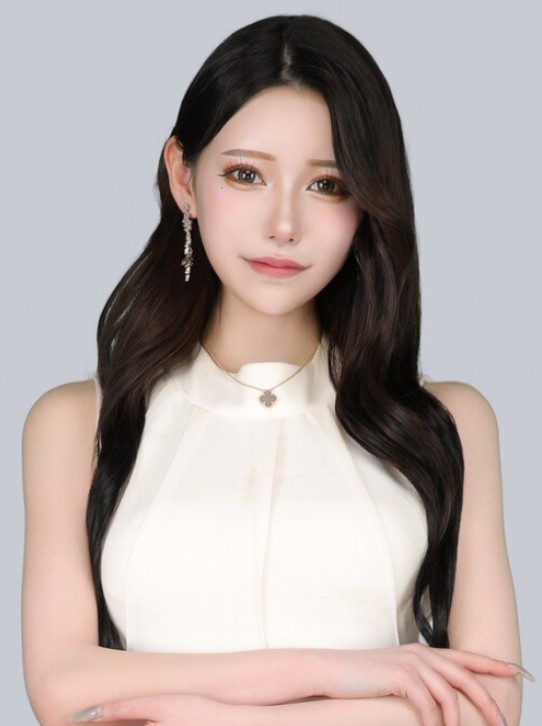 unjourミナミもえさん